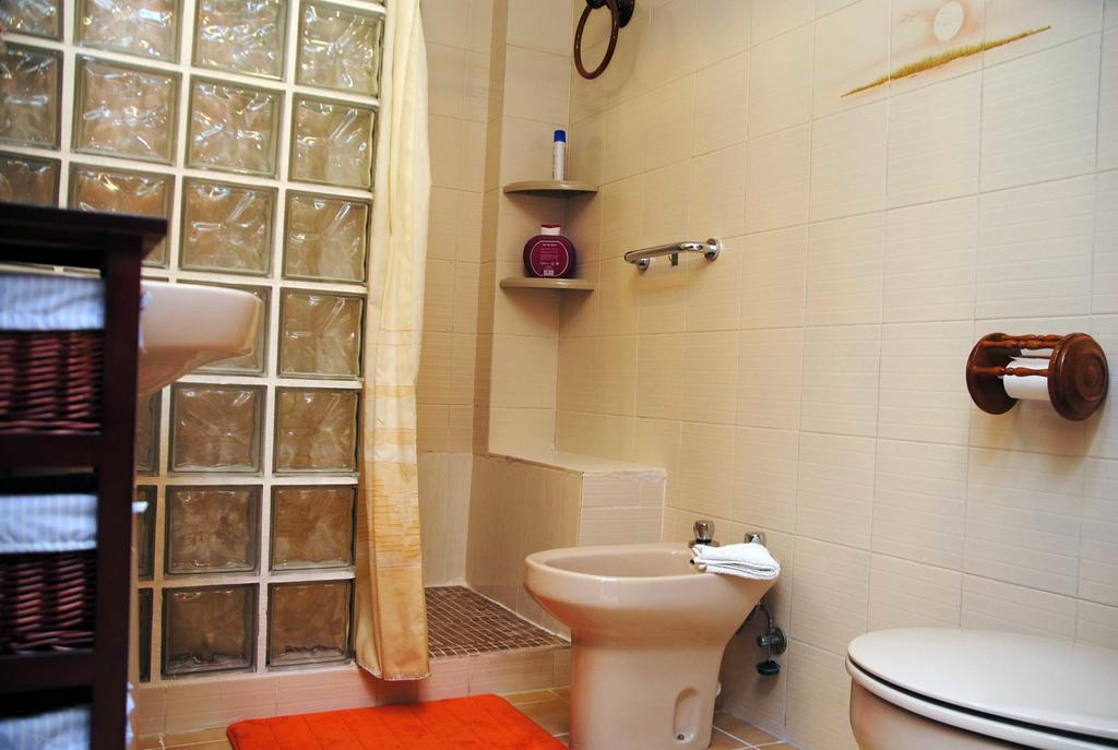 Valencia Centro Wifi Apartment Bilik gambar