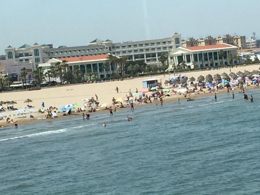 Valencia Centro Wifi Apartment Bilik gambar